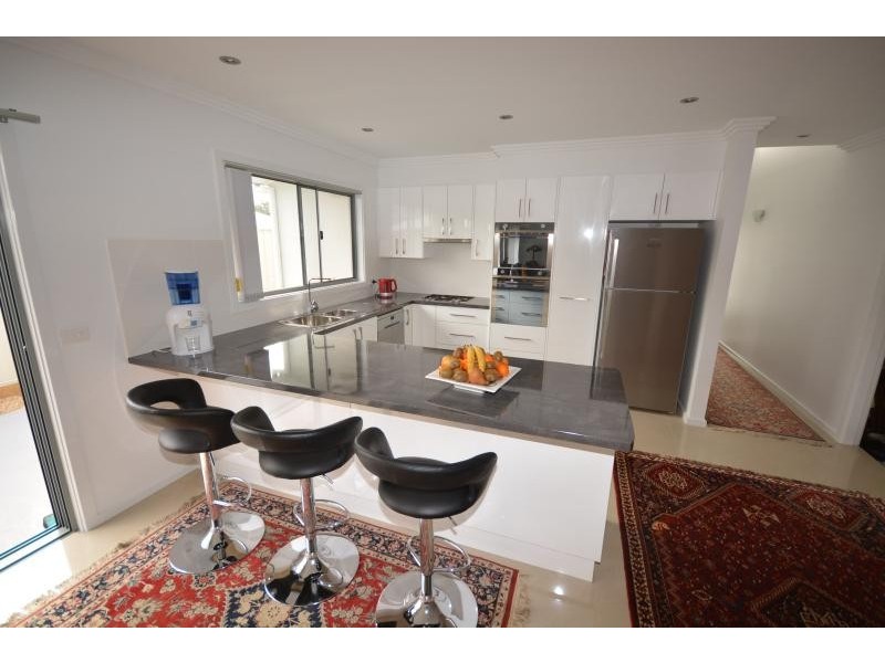 14 Griffith Run, Broulee NSW 2537