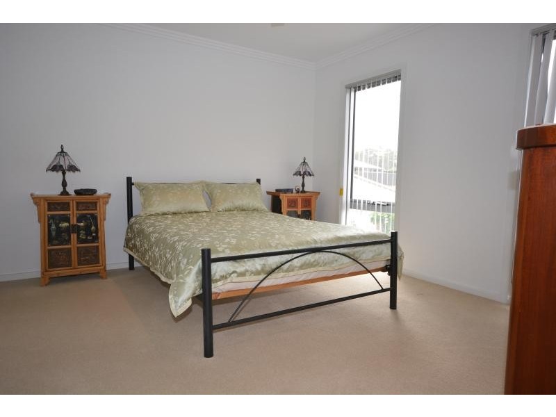 14 Griffith Run, Broulee NSW 2537