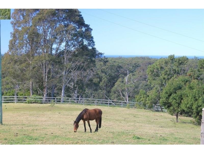 210 Broulee Road, Broulee NSW 2537