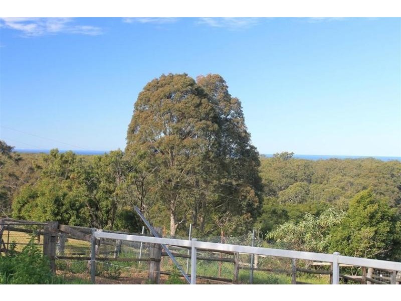 210 Broulee Road, Broulee NSW 2537