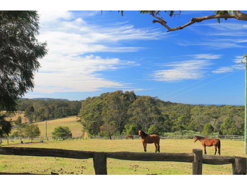 210 Broulee Road, Broulee NSW 2537