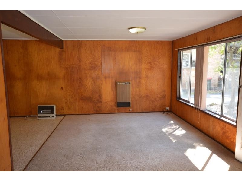 55 Annetts  Parade, Mossy Point NSW 2537