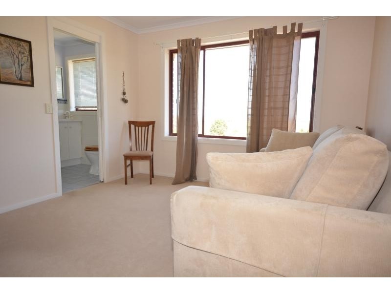 449 Bingi Road, Bingie NSW 2537