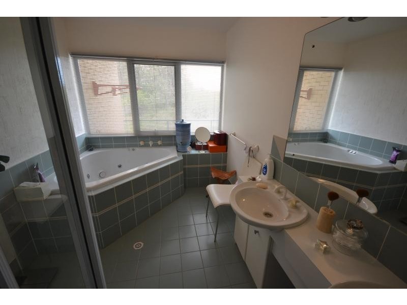 2/39-41 Imlay  Street, Broulee NSW 2537