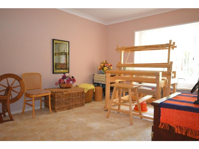 10 Kauzal Crescent, Surf Beach NSW 2536