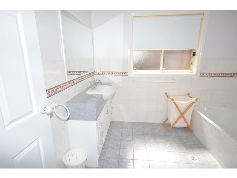 4/68 Smith  Street, Broulee NSW 2537