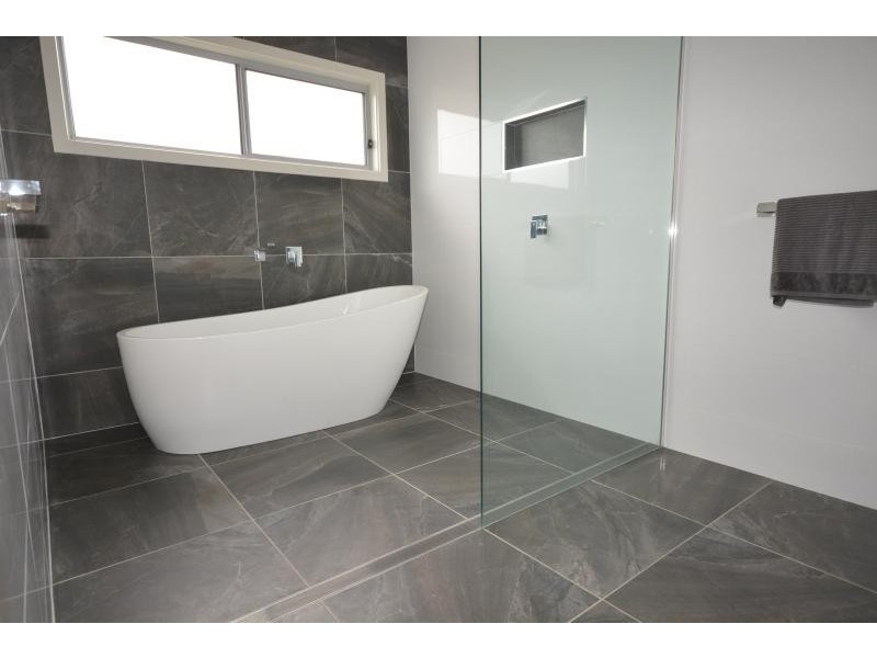 10 Gillan Grove, Broulee NSW 2537