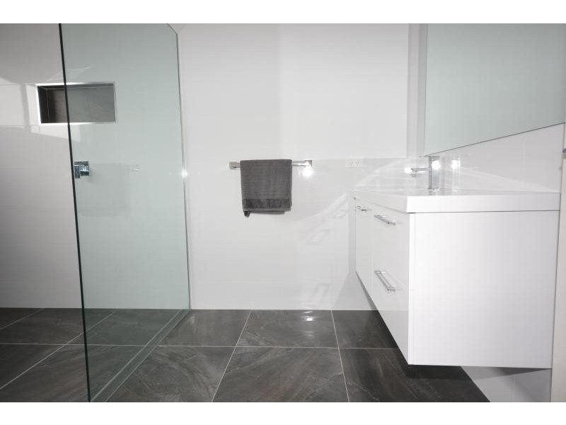 10 Gillan Grove, Broulee NSW 2537