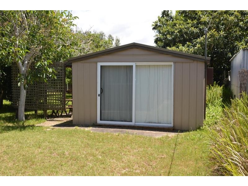 105 Elizabeth Drive, Broulee NSW 2537