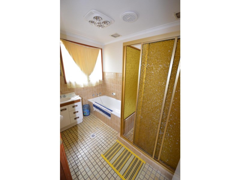 105 Elizabeth Drive, Broulee NSW 2537