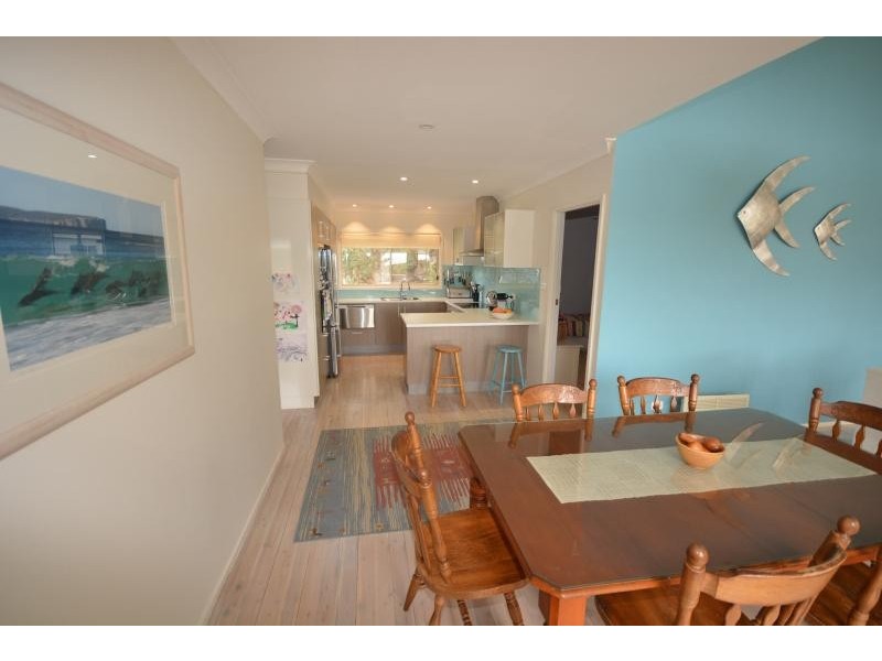 19 Coronation Drive, Broulee NSW 2537