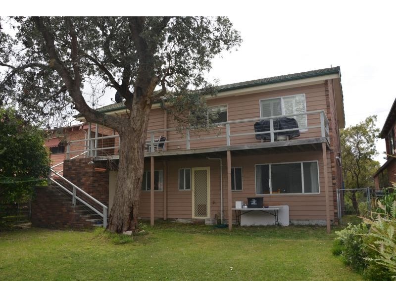 19 Coronation Drive, Broulee NSW 2537