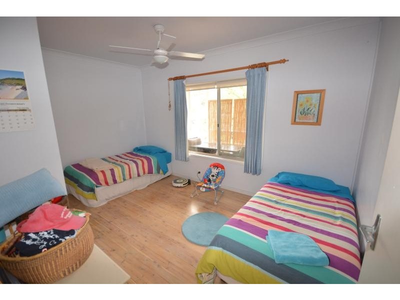 19 Coronation Drive, Broulee NSW 2537