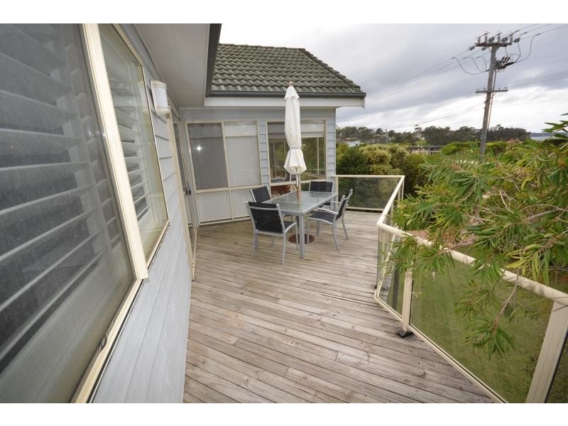 19 Coronation Drive, Broulee NSW 2537