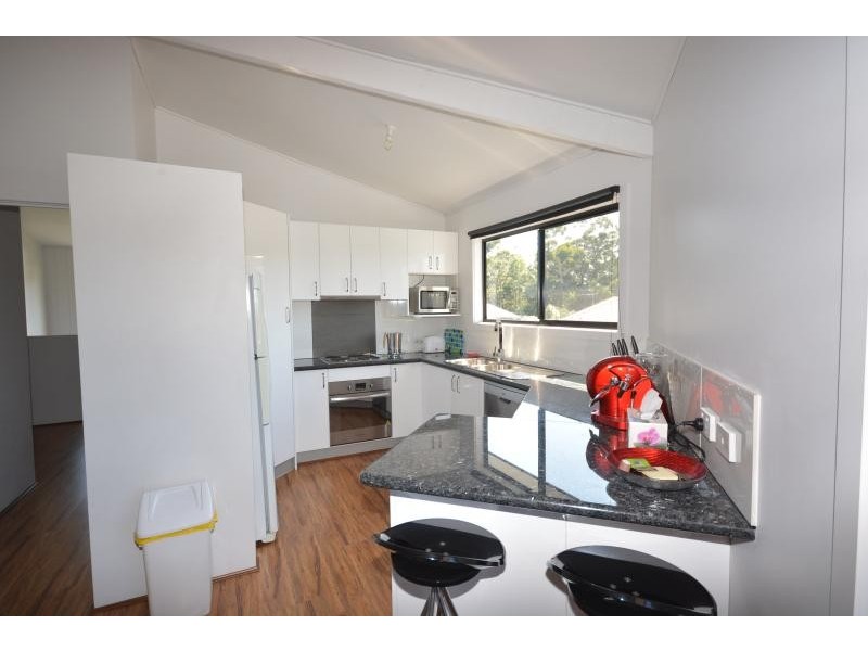 11 Martin  Place, Broulee NSW 2537