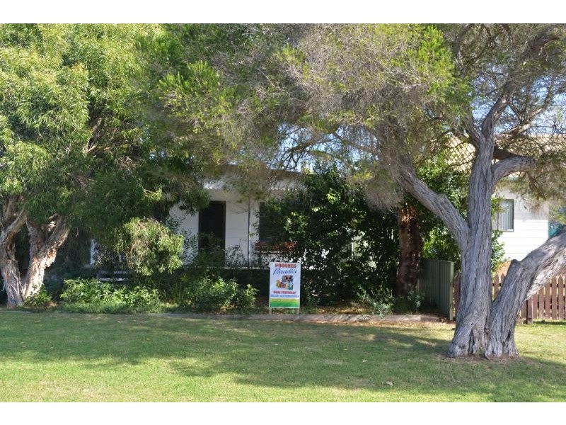 37 Kingston Place, Tomakin NSW 2537