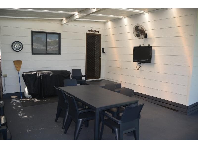 37 Kingston Place, Tomakin NSW 2537