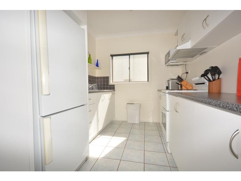 37 Kingston Place, Tomakin NSW 2537