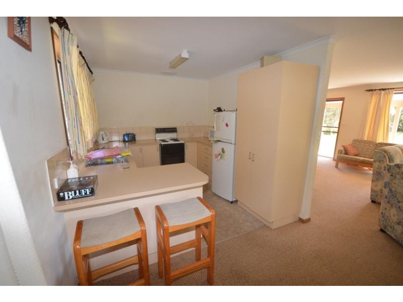 7 Cambridge  Crescent, Broulee NSW 2537