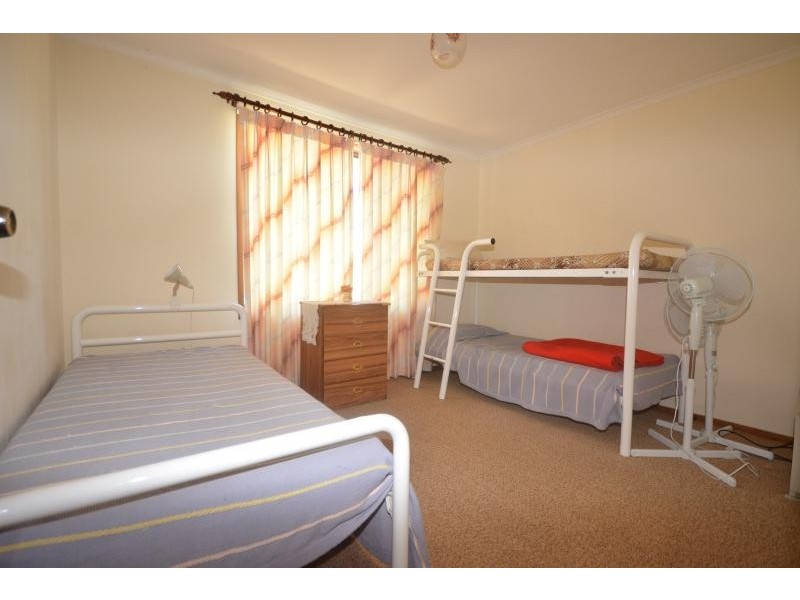 7 Cambridge  Crescent, Broulee NSW 2537
