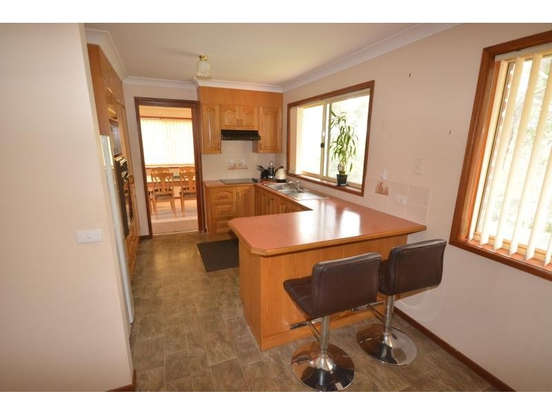 15 Dell  Parade, Moruya Heads NSW 2537