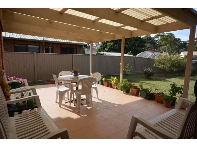 19 Cambridge  Crescent, Broulee NSW 2537