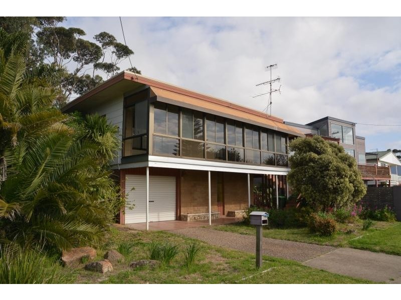 61 Coronation  Drive, Broulee NSW 2537