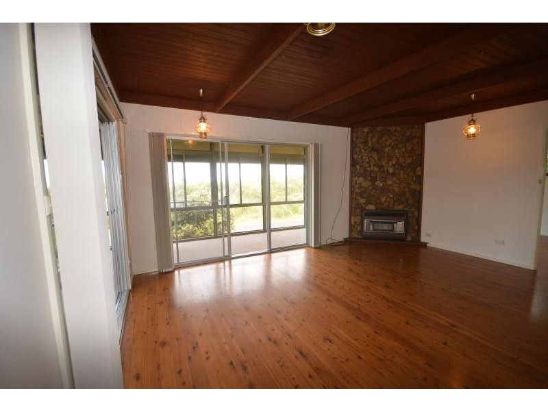 61 Coronation  Drive, Broulee NSW 2537