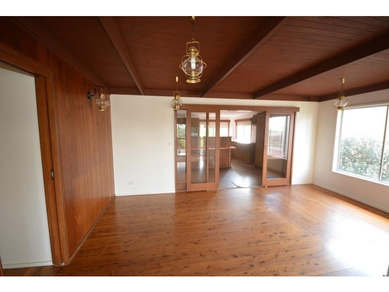 61 Coronation  Drive, Broulee NSW 2537