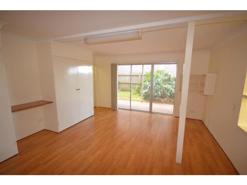 61 Coronation  Drive, Broulee NSW 2537