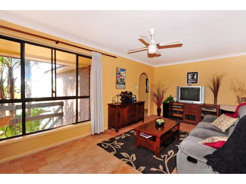 36 Seawind Terrace BERKELEY VALE 2261, Berkeley Vale NSW 2261