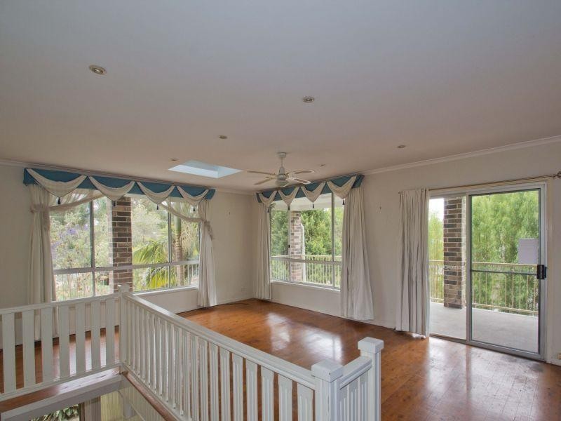 26 Windsor Road BERKELEY VALE 2261, Berkeley Vale NSW 2261