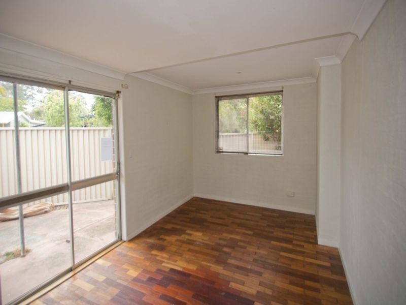 26 Windsor Road BERKELEY VALE 2261, Berkeley Vale NSW 2261