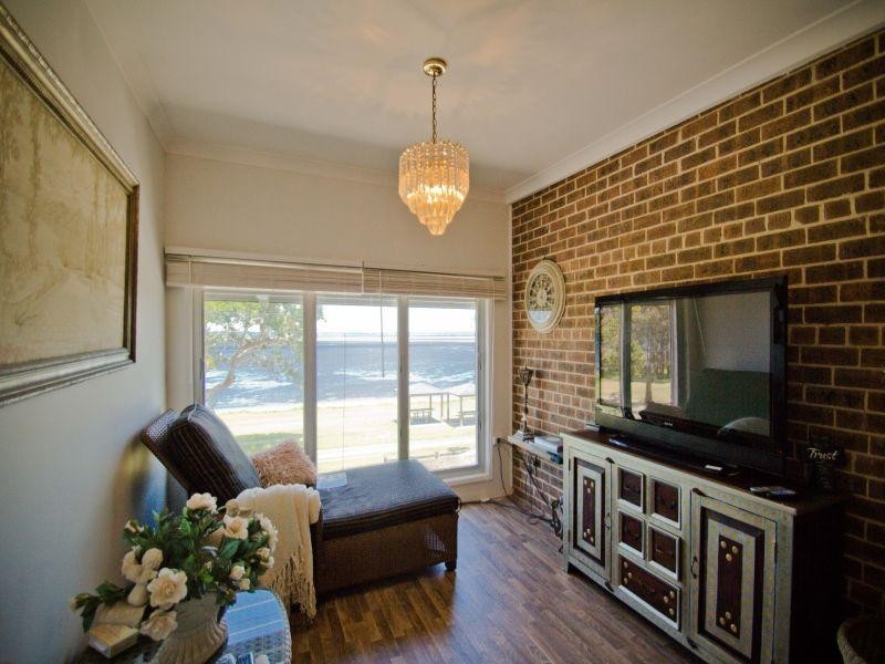 16 Beach Parade CANTON BEACH 2263, Canton Beach NSW 2263