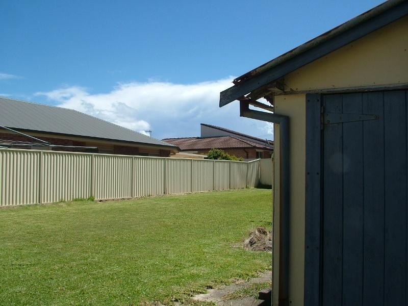 59 Bay Road BLUE BAY 2261, Blue Bay NSW 2261