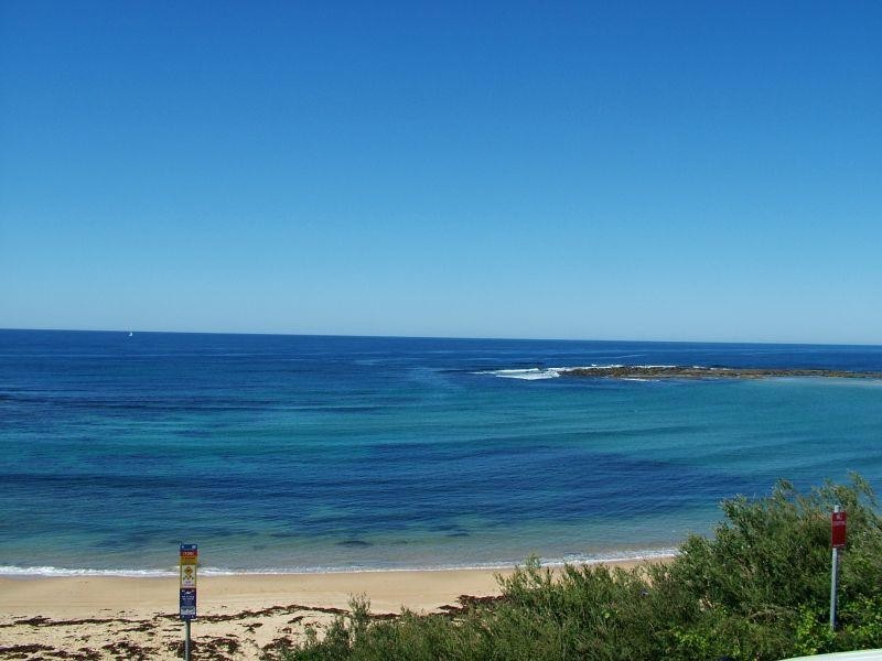 13 Karooah Avenue BLUE BAY 2261, Blue Bay NSW 2261