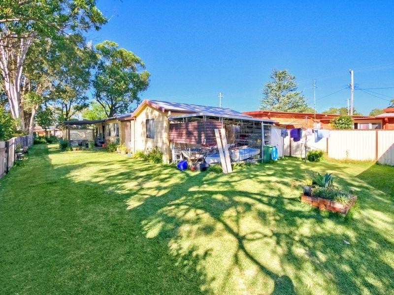 105 Natuna Avenue BUDGEWOI 2262, Budgewoi NSW 2262