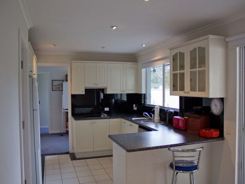 8 Aldinga Drive WAMBERAL 2260, Wamberal NSW 2260
