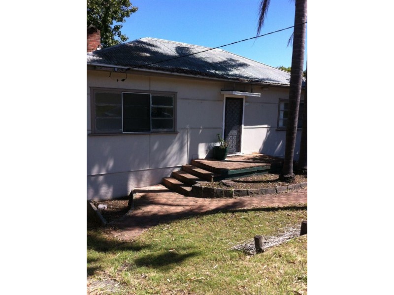 105 Oakland Avenue THE ENTRANCE 2261, The Entrance NSW 2261