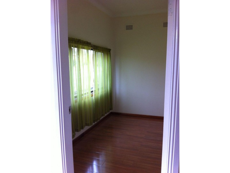 35 Oakland Avenue THE ENTRANCE 2261, The Entrance NSW 2261