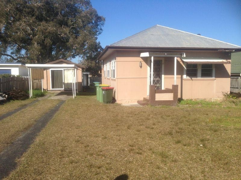 16 Gosford Avenue THE ENTRANCE 2261, The Entrance NSW 2261