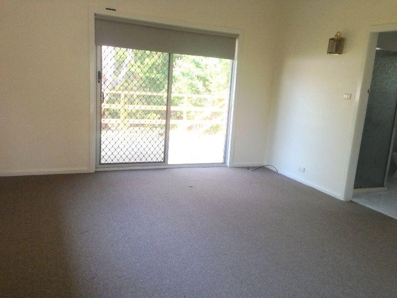 18 Main Street KILLARNEY VALE 2261, Killarney Vale NSW 2261