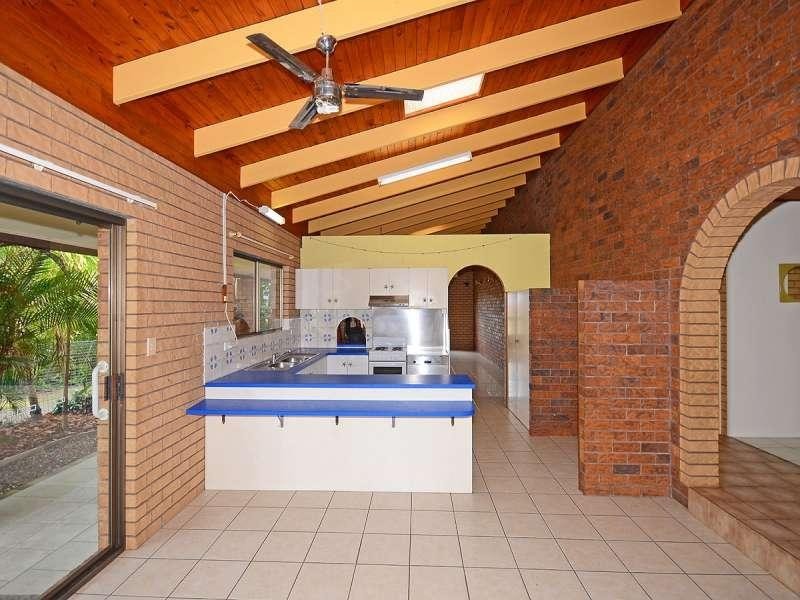 67 Murphy Street POINT VERNON 4655, Point Vernon QLD 4655