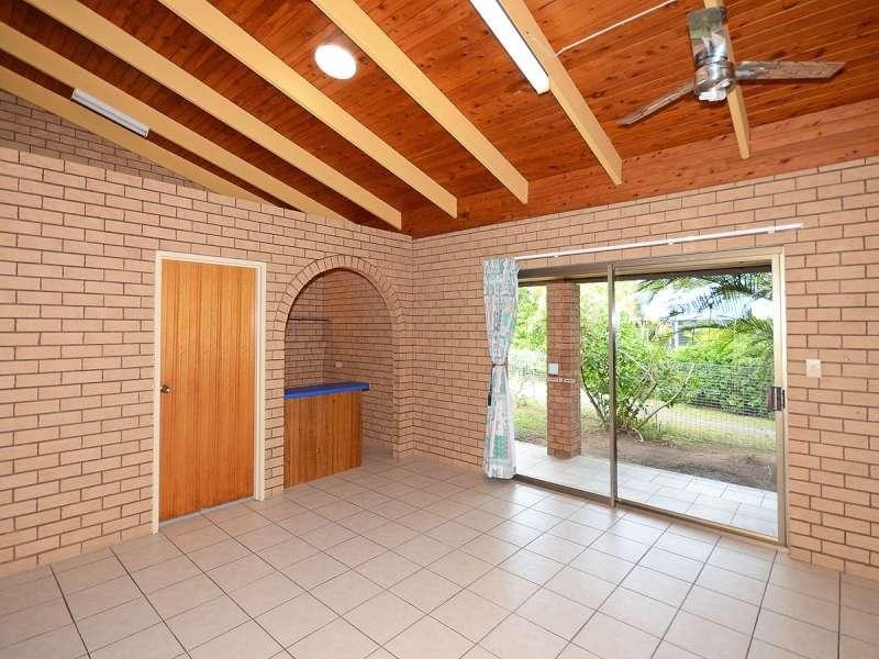 67 Murphy Street POINT VERNON 4655, Point Vernon QLD 4655