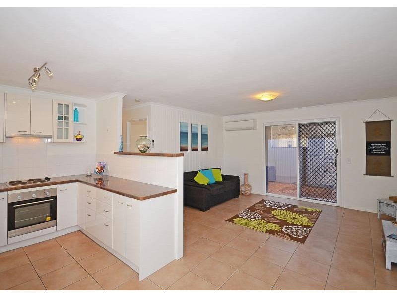 19 Michelle  Drive POINT VERNON 4655, Point Vernon QLD 4655