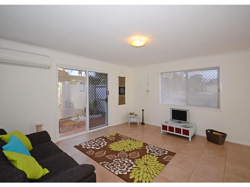 19 Michelle  Drive POINT VERNON 4655, Point Vernon QLD 4655