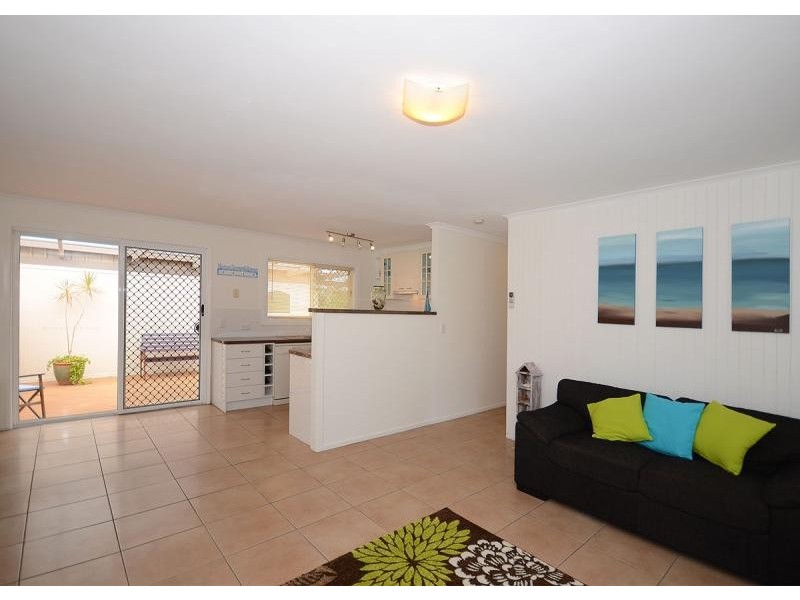 19 Michelle  Drive POINT VERNON 4655, Point Vernon QLD 4655