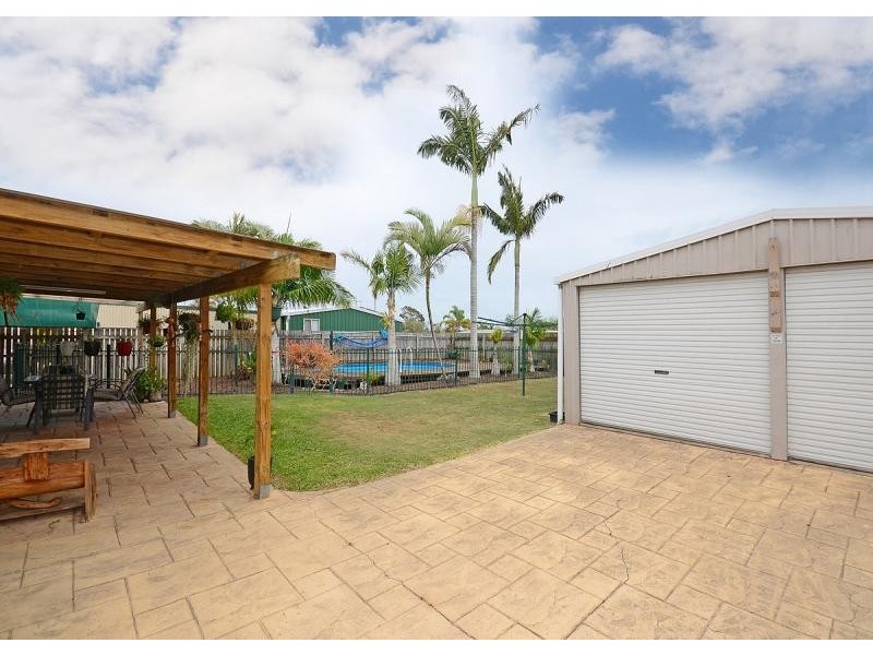 59 Banksia Street, Point Vernon QLD 4655