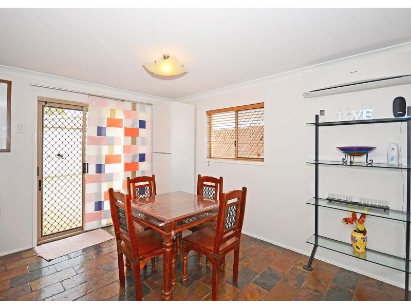 59 Banksia Street, Point Vernon QLD 4655