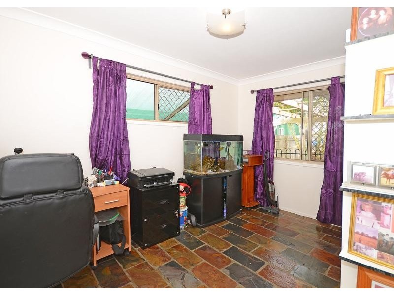 59 Banksia Street, Point Vernon QLD 4655